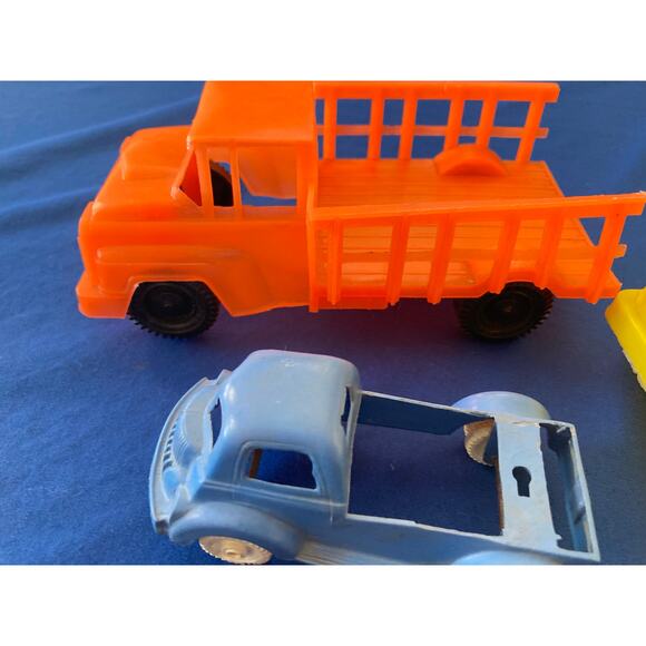 VTG Plastic Toy Vehicles Trucks Train Ideal and Unmarked - Picture 5 of 11
